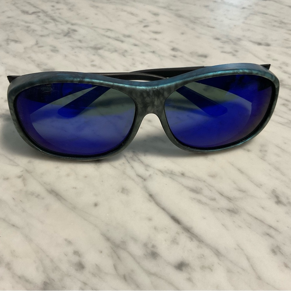 Cocoons Wrap Around Sunglasses for Men & Women